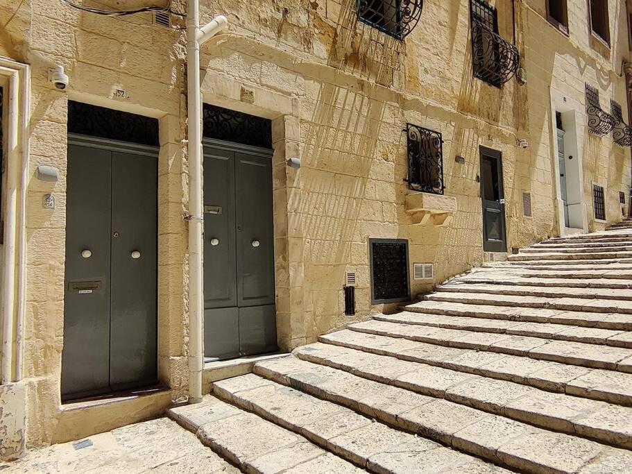 Cove 532 By Savynomad Harbour Residences Wow View Valletta Exterior foto